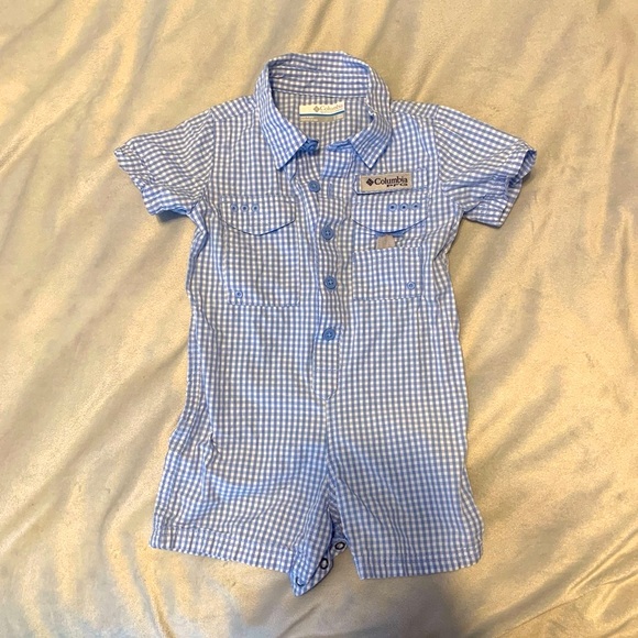 Columbia Light Blue Gingham Shorts romper snap crotch fisherman PFG 6-12 mo - Picture 1 of 5